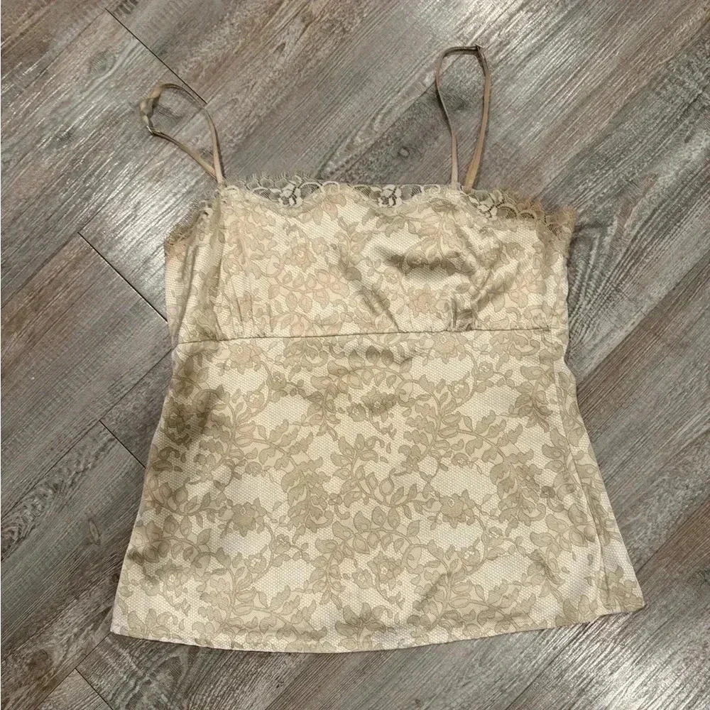 NEW YORK AND COMPANY SILK LACE CAMI